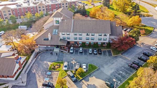 Exterior view - Quality Hotel Burlington