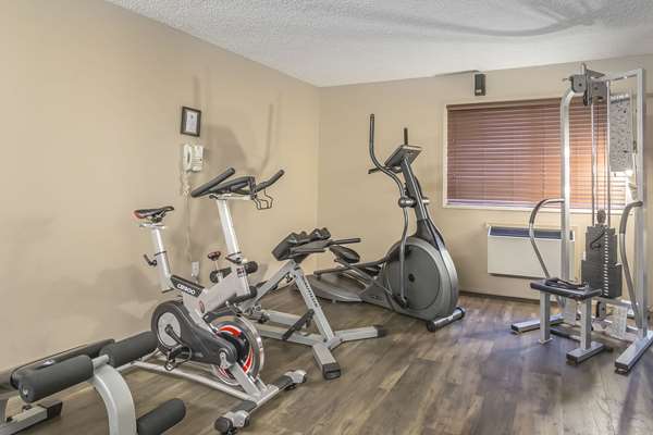 Fitness/ Exercise Room - Quality Inn West Edmonton
