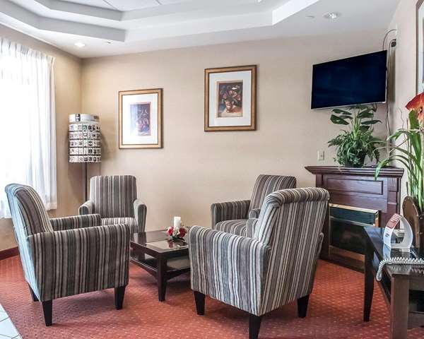  - Comfort Inn North Mississauga