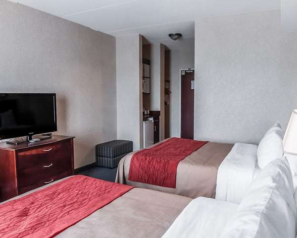  - Comfort Inn North Mississauga