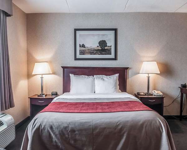  - Comfort Inn North Mississauga