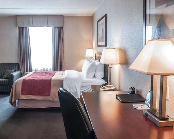 - Comfort Inn North Mississauga