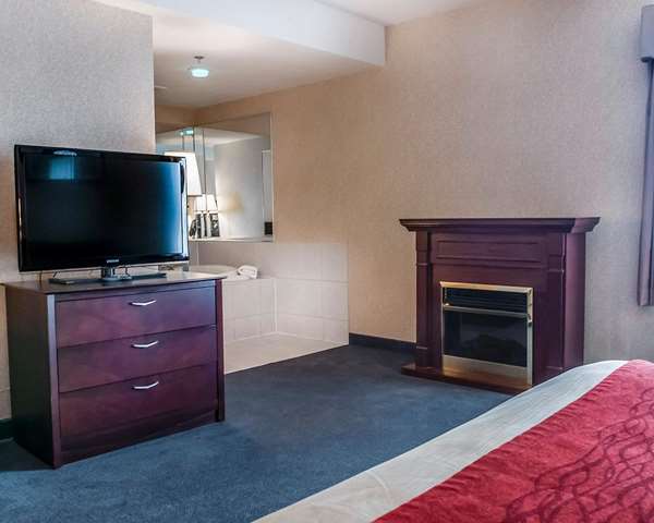  - Comfort Inn North Mississauga