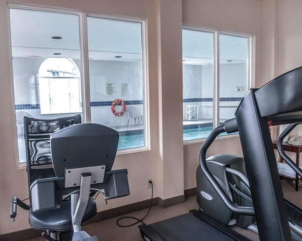 Fitness/ Exercise Room - Comfort Inn North Mississauga