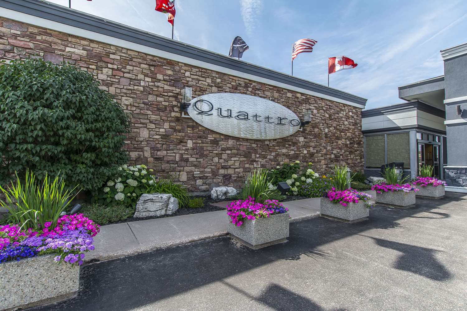 Quattro Hotel & Conference Centre Sault Ste Marie, ON See Discounts