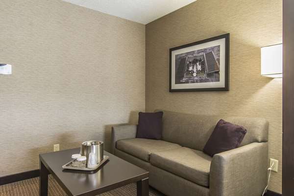  - Quattro Hotel & Conference Centre Sault Ste Marie