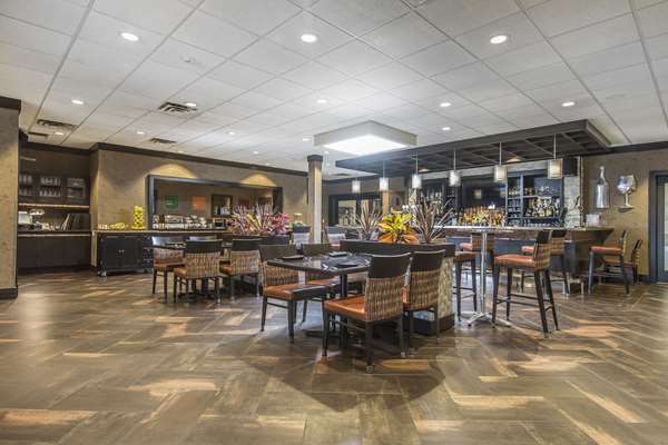 Amenities - Quattro Hotel & Conference Centre Sault Ste Marie