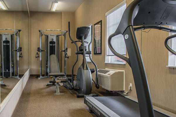 Fitness/ Exercise Room - MainStay Suites Winnipeg
