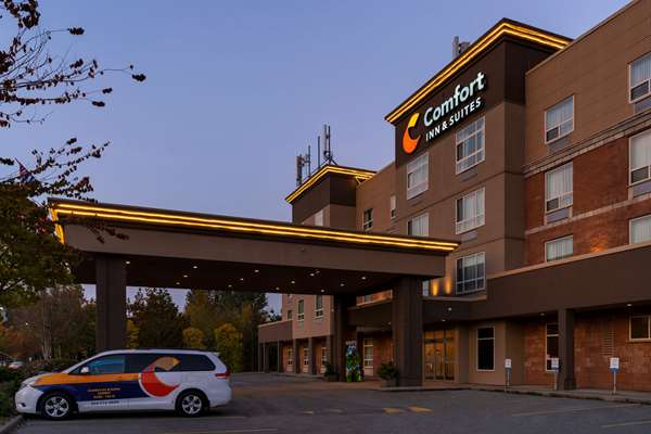 On-Site,Outdoor/Exterior,Exterior View of Building