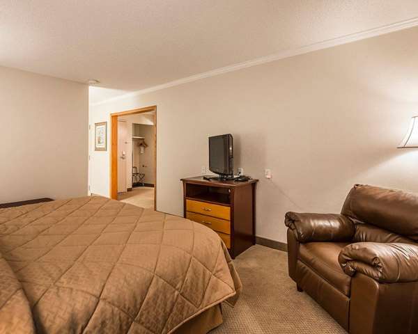  - Quality Inn North Hill Red Deer