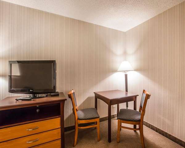  - Quality Inn North Hill Red Deer