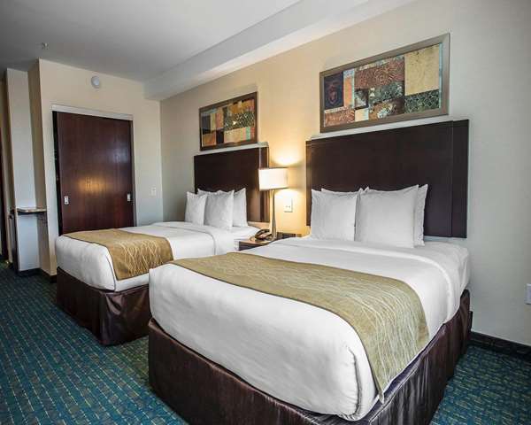  - Comfort Hotel Halifax