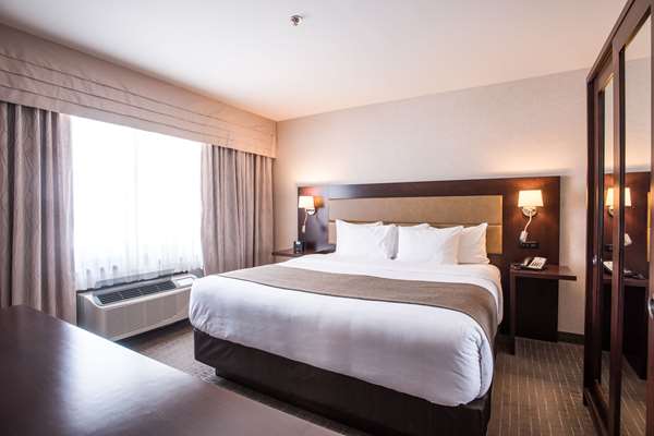 Suite - Quality Inn & Suites Val-d'Or