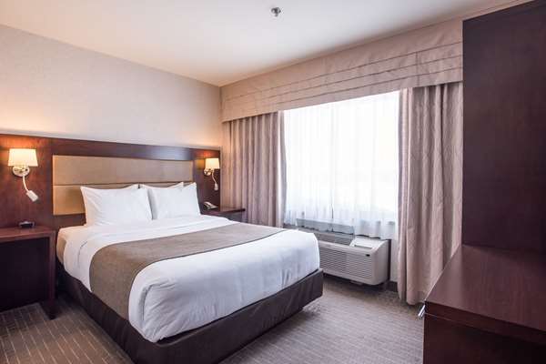 Suite - Quality Inn & Suites Val-d'Or