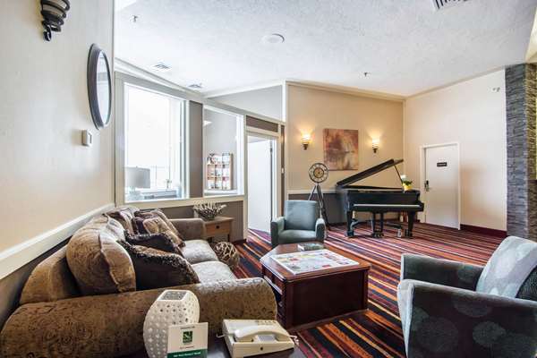  - Quality Hotel Drumheller