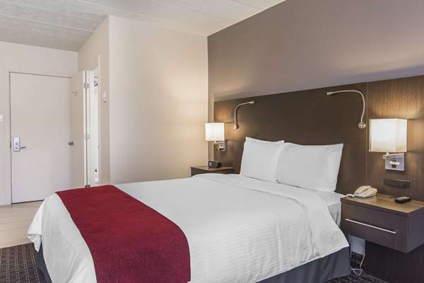  - Econo Lodge Granby