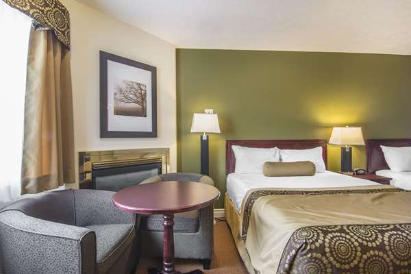  - Econo Lodge Inn & Suites High Level