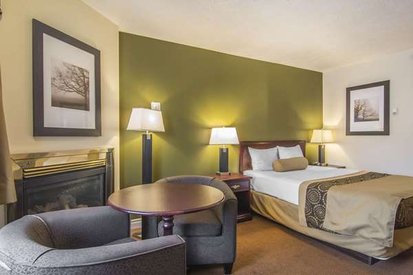  - Econo Lodge Inn & Suites High Level