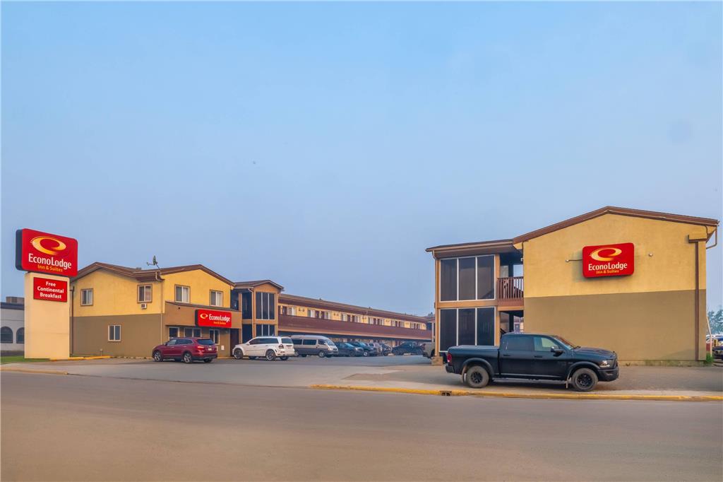 Econo Lodge Inn & Suites-High Level