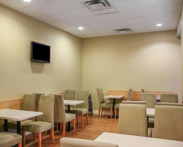 Amenities - Econo Lodge Central Winnipeg