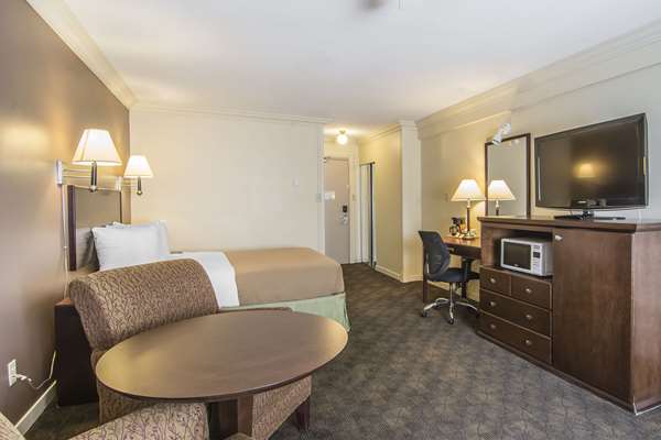  - Quality Inn & Suites High Level