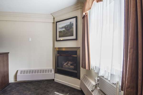  - Quality Inn & Suites High Level