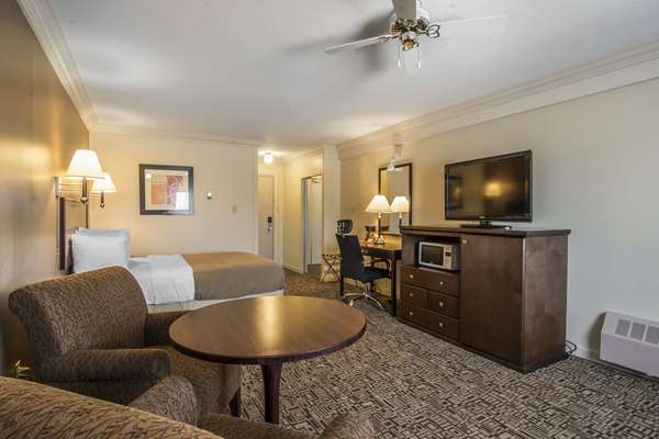  - Quality Inn & Suites High Level