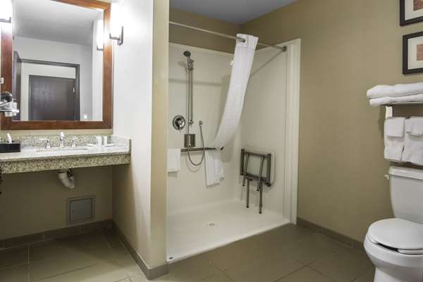  - Comfort Suites Saskatoon