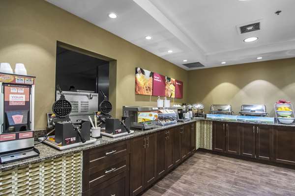 Amenities - Comfort Suites Saskatoon