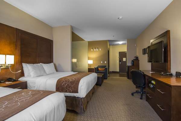  - Comfort Suites Saskatoon
