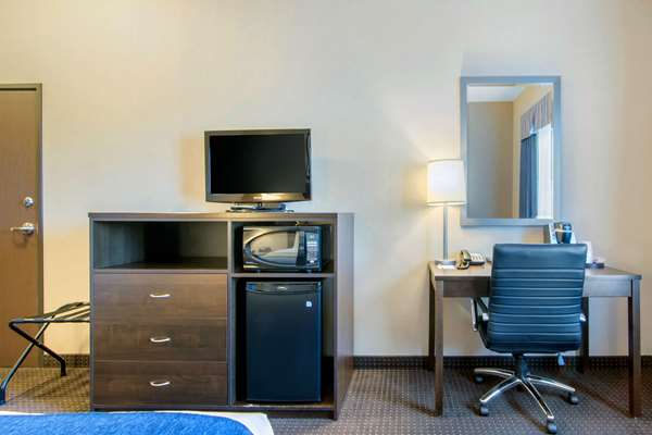  - Comfort Inn & Suites Virden