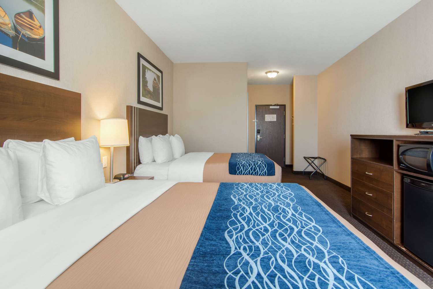 Comfort Inn & Suites Virden, MB See Discounts