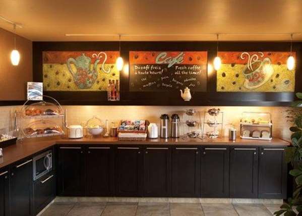 Amenities - Quality Inn & Suites Montreal Airport Dorval