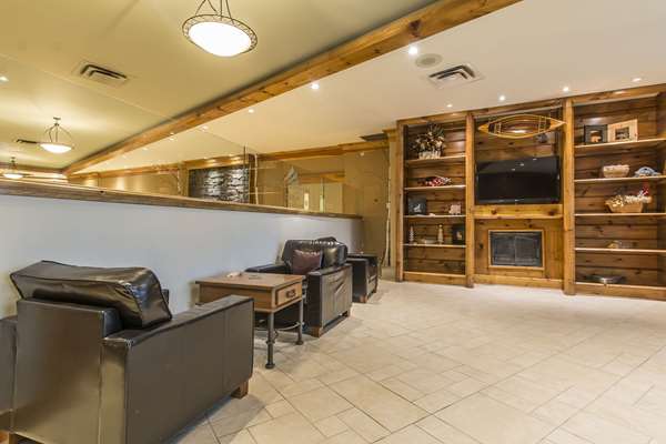 Bar - Hidden Valley Resort Huntsville