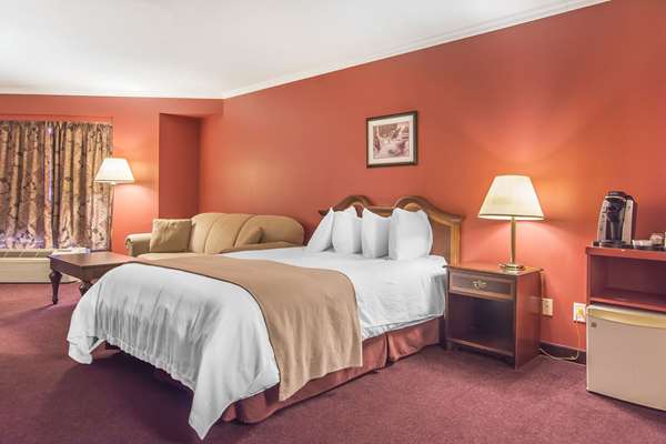 - Rodeway Inn King William Huntsville