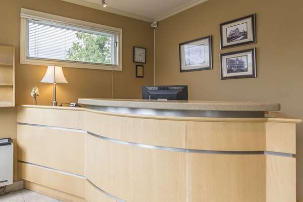  - Rodeway Inn King William Huntsville