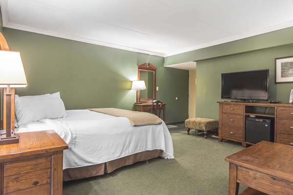  - Rodeway Inn King William Huntsville