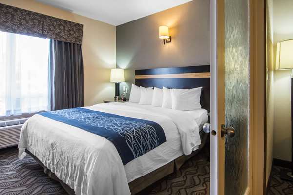  - Comfort Inn & Suites Fort Saskatchewan