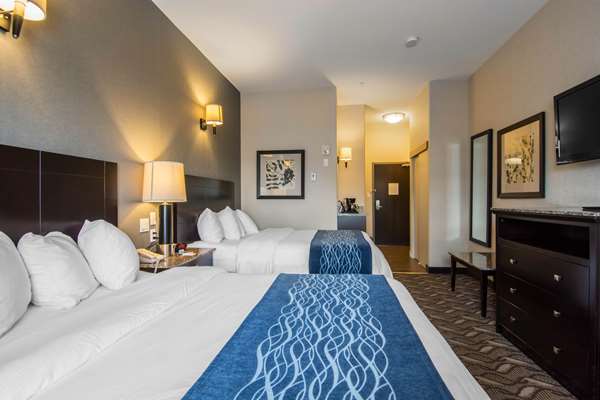  - Comfort Inn & Suites Fort Saskatchewan