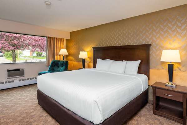 Suite - Quality Inn Quesnel
