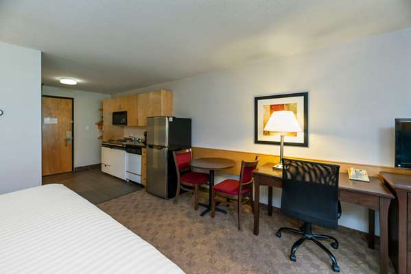 Suite - Quality Inn Quesnel