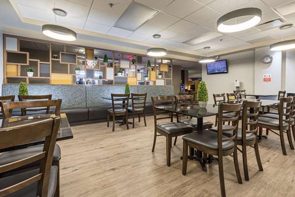 Amenities - Quality Inn & Suites Victoriaville