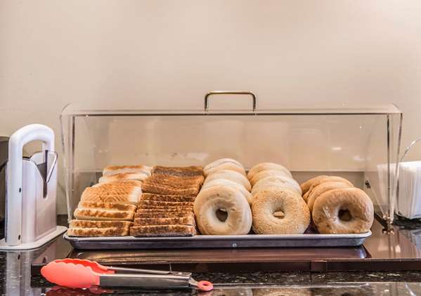 Amenities - Quality Inn Orleans