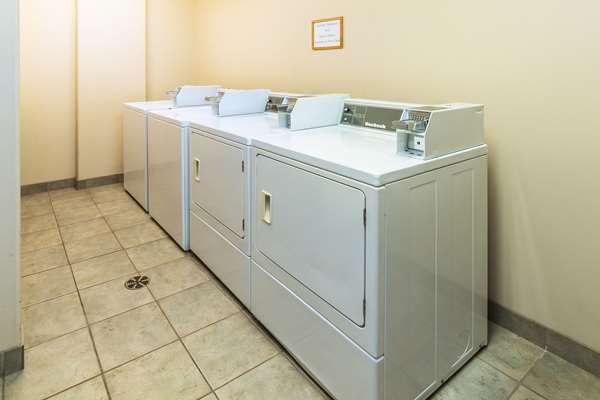 Amenities - Comfort Inn & Suites Salmon Arm