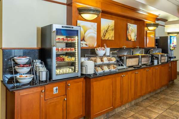 Amenities - Comfort Inn & Suites Salmon Arm