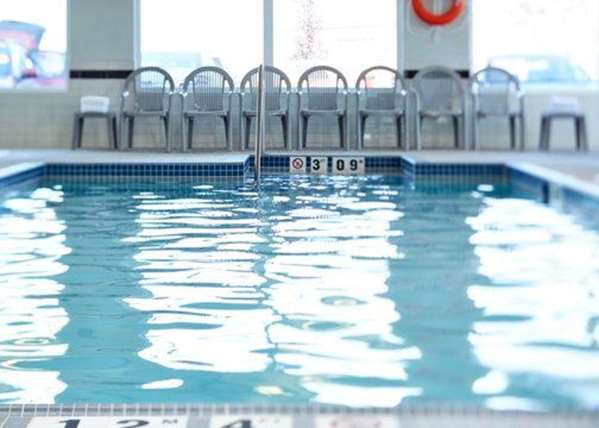 Pool - Sleep Inn Emerald Park