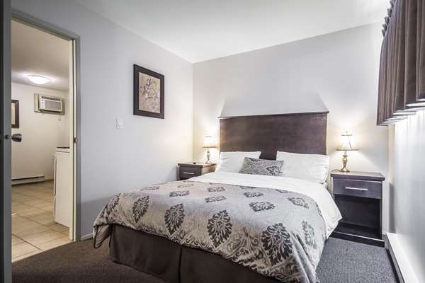  - Econo Lodge Vernon