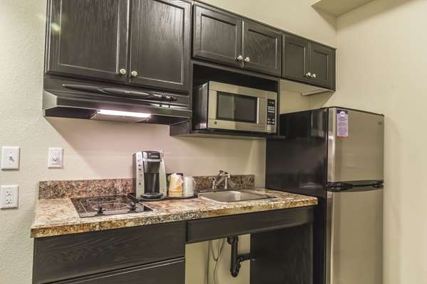  - Quality Inn & Suites Moose Jaw