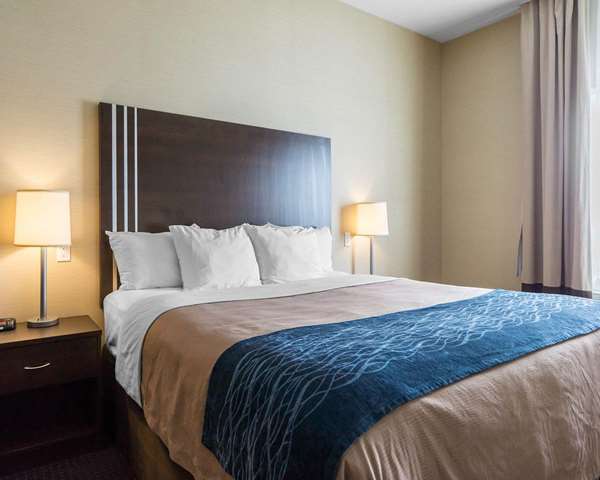  - Comfort Inn & Suites Fox Creek