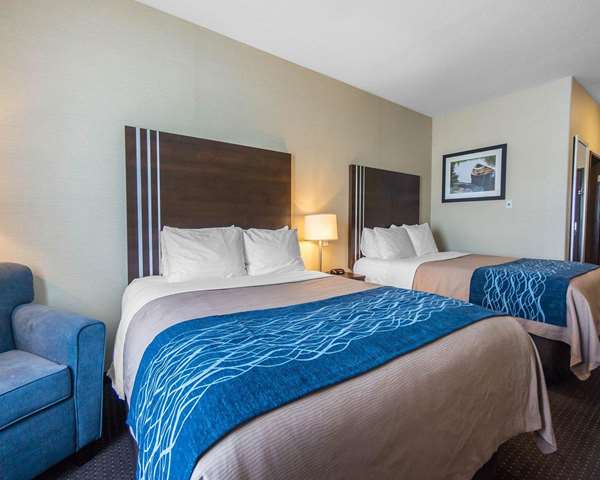  - Comfort Inn & Suites Fox Creek
